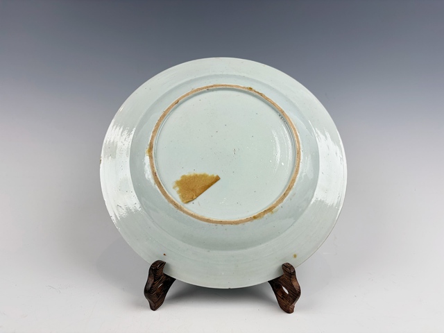 古玩陶瓷清乾隆．粉彩鶴紋折沿盤真品鑒賞圖