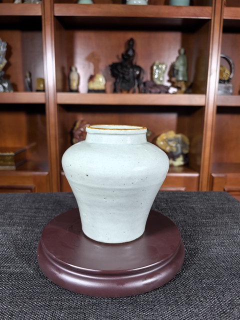 古玩陶瓷白釉罐真品鑒賞圖