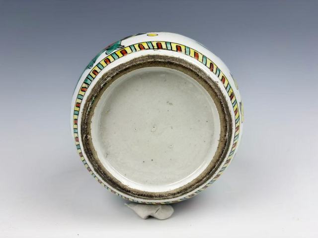 古玩陶瓷民國·五彩嬰戲罐拍賣，當前價格0元