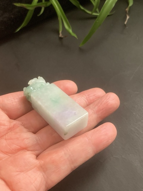 古玩玉器天然翡翠雕“獸鈕印”真品鑒賞圖