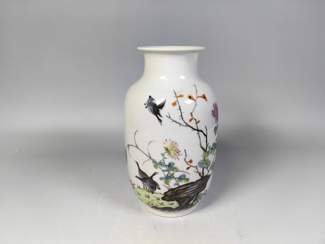 古玩陶瓷民國飛鳴食宿蘆雁圖粉擦燈籠瓶真品鑒賞圖