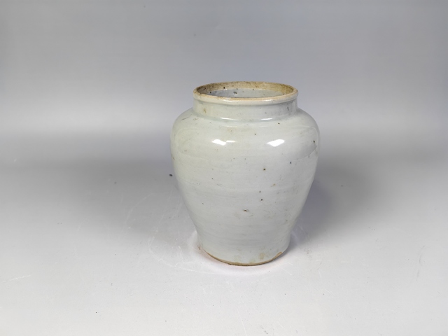 古玩陶瓷明晚崇禎甜白釉罐真品鑒賞圖