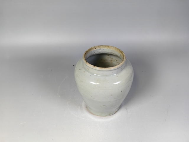 古玩陶瓷明晚崇禎甜白釉罐真品鑒賞圖