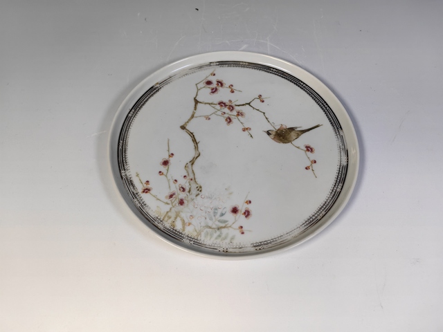 古玩陶瓷民國喜鵲登梅粉彩茶盤真品鑒賞圖