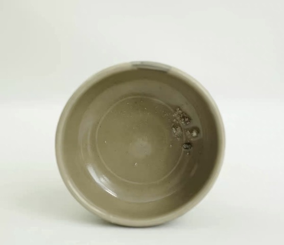 古玩陶瓷龍泉青瓷杯真品鑒賞圖