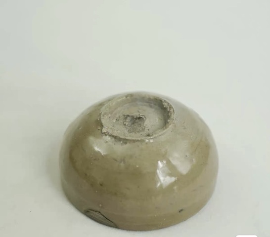 古玩陶瓷龍泉青瓷杯真品鑒賞圖