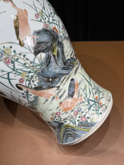 古玩陶瓷蘆雁紋觀音瓶真品鑒賞圖