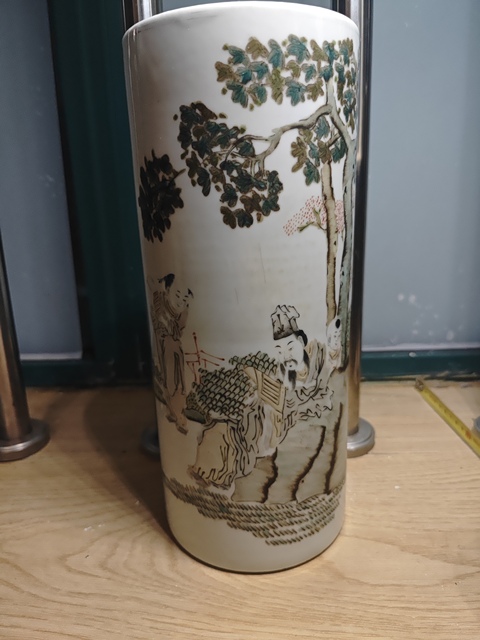 古玩陶瓷民國(guó) 粉彩人物紋帽筒真品鑒賞圖