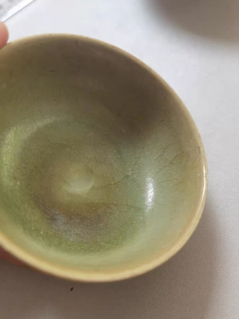 古玩陶瓷龍泉青瓷杯真品鑒賞圖