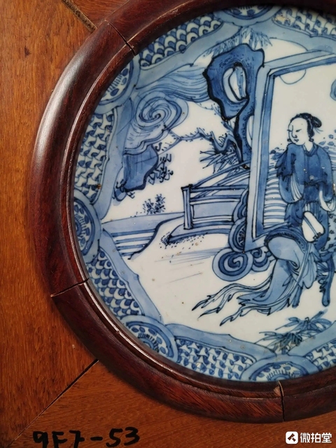 古玩陶瓷青花仕女人物盤心真品鑒賞圖