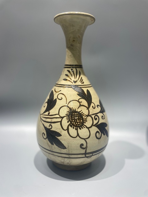 古玩陶瓷明代磁州窯系白地黑花玉壺春瓶真品鑒賞圖