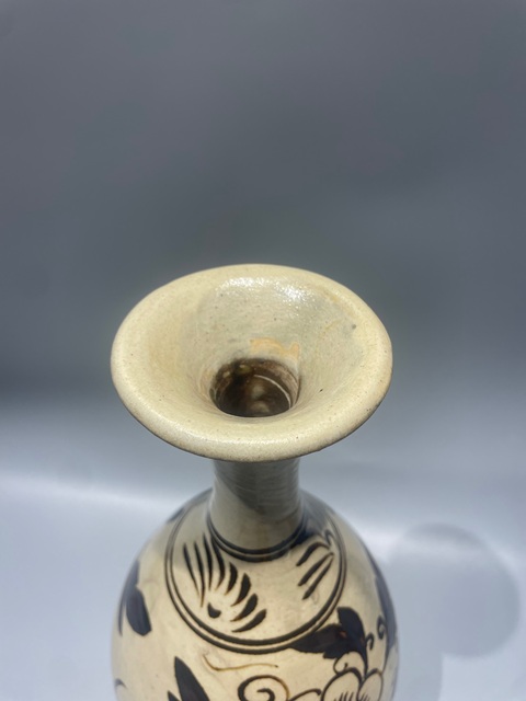 古玩陶瓷明代磁州窯系白地黑花玉壺春瓶真品鑒賞圖