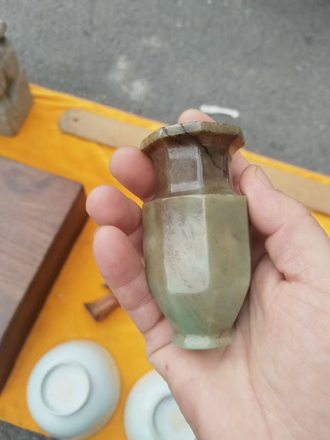 古玩玉器和田玉雕“花插”真品鑒賞圖