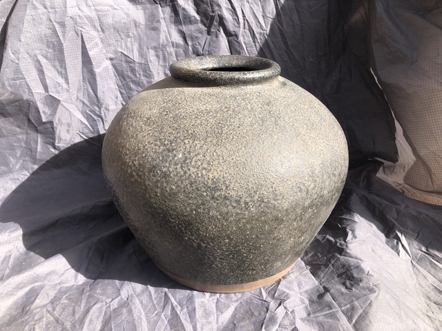 古玩陶瓷【大尺寸】清末民初.黑釉大罐( 美術(shù)空間 陳設(shè) 插花)拍賣，當(dāng)前價格0元