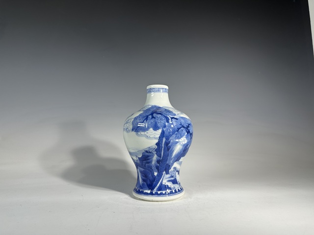 古玩陶瓷清康熙松鹿延年梅瓶真品鑒賞圖