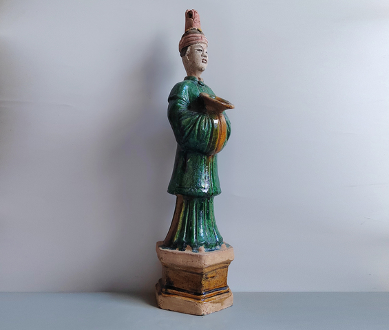 古玩陶瓷超級無敵巨大的明代三彩仕女俑49.5厘米拍賣，當前價格38元