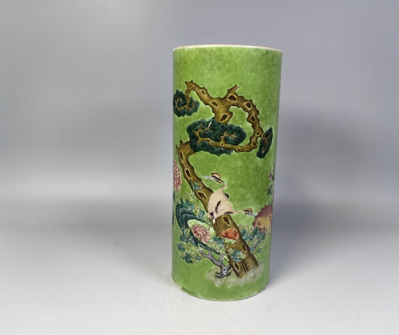 古玩陶瓷晚清松石綠粉彩松鶴延年帽筒真品鑒賞圖