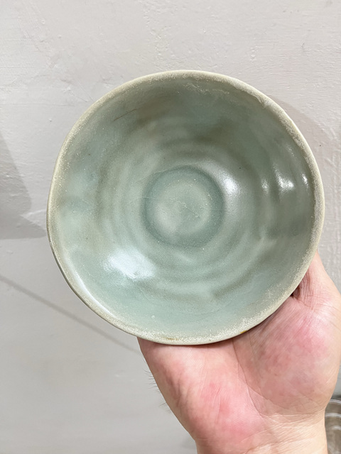 古玩陶瓷宋代龍泉蓮瓣盤真品鑒賞圖