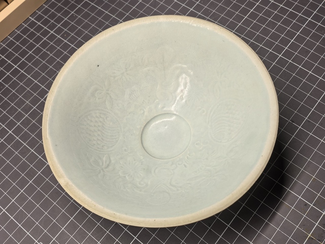 古玩陶瓷宋代芒口圈足覆燒工藝影青碗真品鑒賞圖