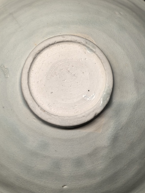 古玩陶瓷宋代芒口圈足覆燒工藝影青碗真品鑒賞圖