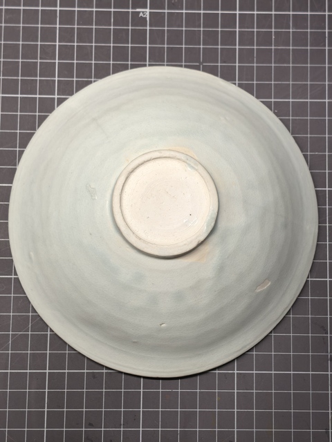 古玩陶瓷宋代芒口圈足覆燒工藝影青碗真品鑒賞圖