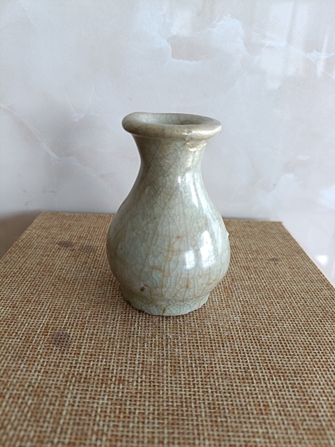 古玩陶瓷龍泉青瓷玉壺春瓶真品鑒賞圖