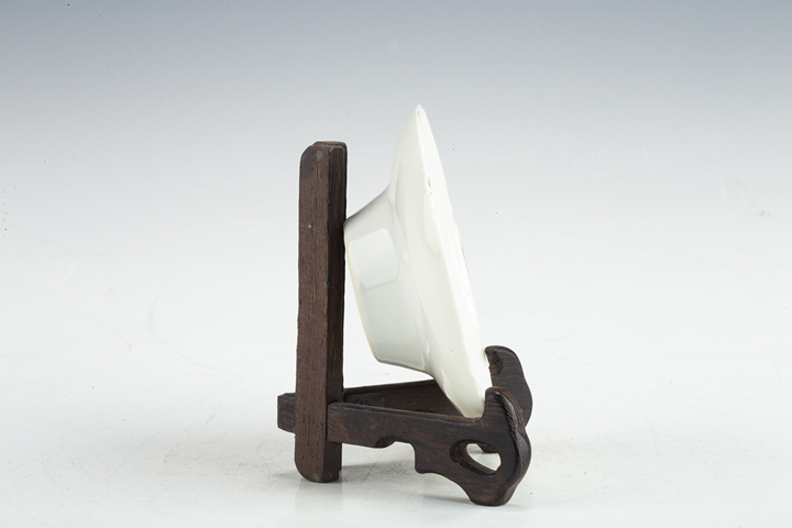 古玩陶瓷民國·胭脂紅竹林人物紋三才蓋碗拍賣，當前價格138元