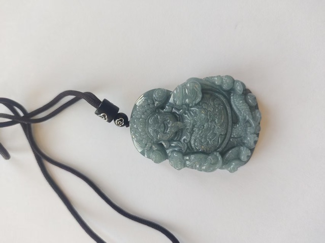 古玩玉器翡翠財神掛件真品鑒賞圖