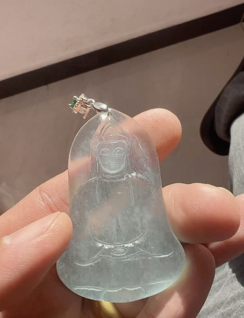 古玩玉器水沫玉“觀音掛件”真品鑒賞圖
