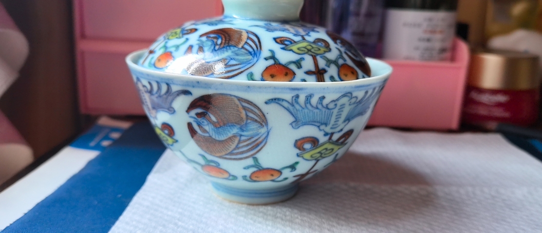 古玩陶瓷青花淡描福磬團鳳紋蓋碗（后加彩）真品鑒賞圖