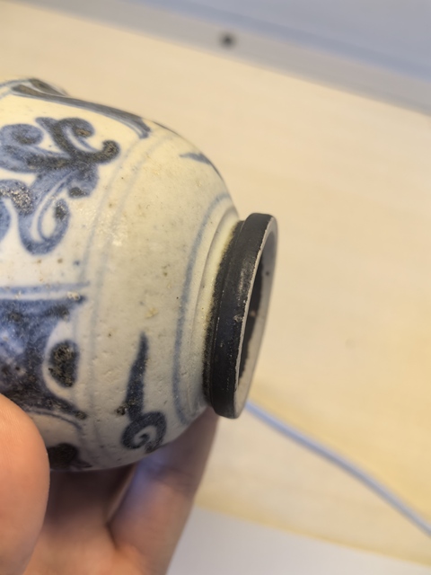 古玩陶瓷安南窯花卉紋青花杯真品鑒賞圖