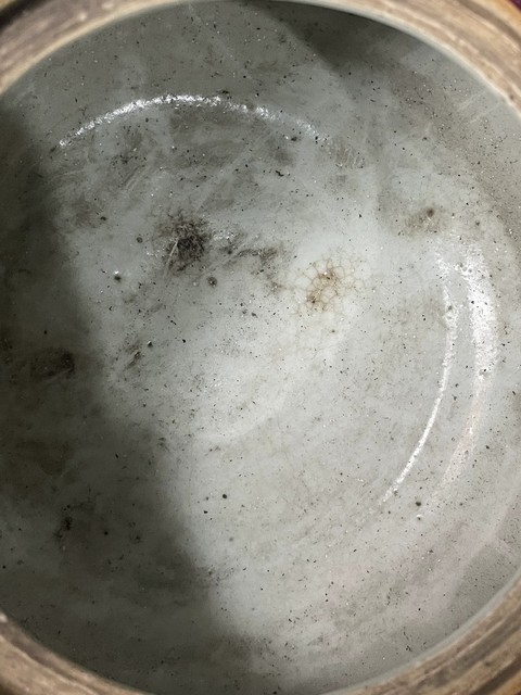 古玩陶瓷清代中期紅釉西瓜罐真品鑒賞圖