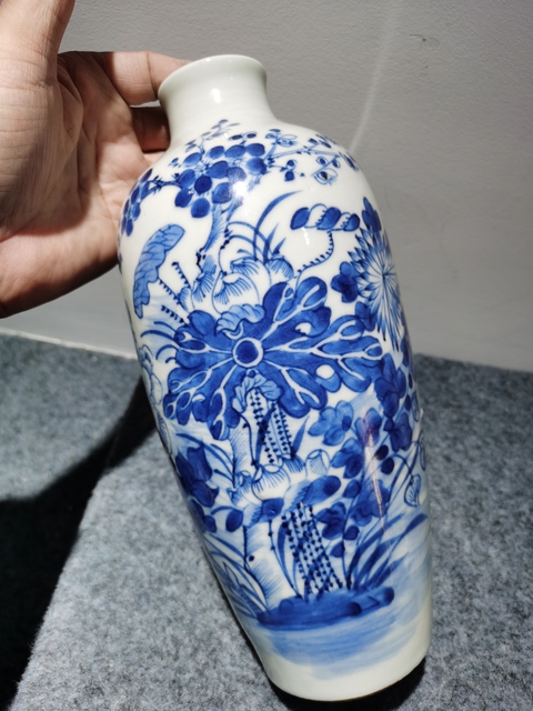 古玩陶瓷青花花卉詩文蘿卜瓶真品鑒賞圖