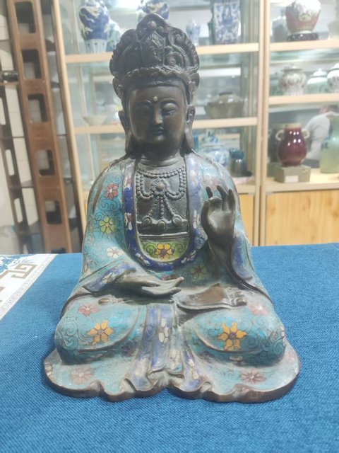 古玩銅器掐絲琺瑯菩薩像真品鑒賞圖