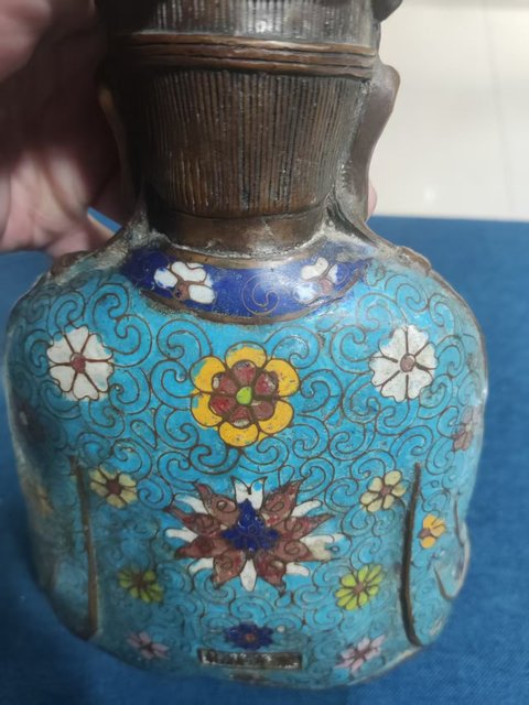 古玩銅器掐絲琺瑯菩薩像真品鑒賞圖