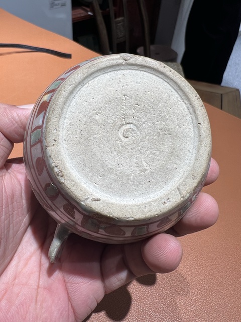 古玩陶瓷紅綠彩雞首壺真品鑒賞圖