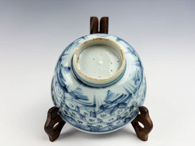 古玩陶瓷明中期·青花龜背錦紋碗真品鑒賞圖