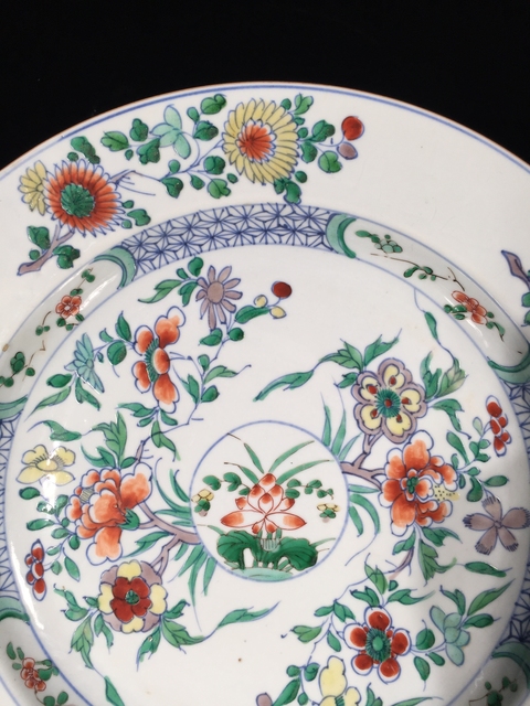 古玩陶瓷青花加彩折腰盤真品鑒賞圖