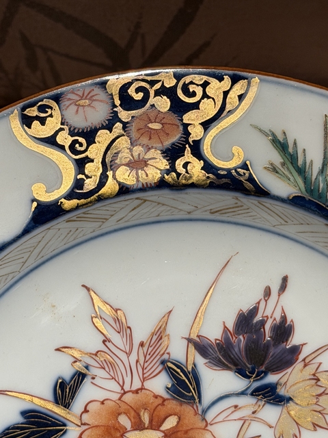 古玩陶瓷青花加彩花卉紋盤真品鑒賞圖