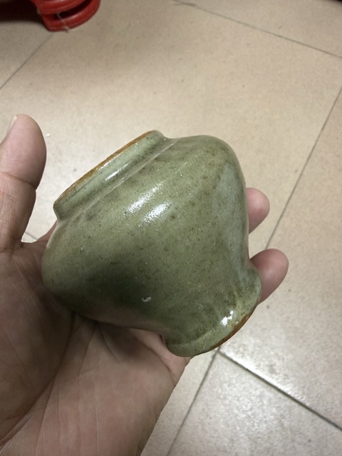 古玩陶瓷龍泉青瓷罐真品鑒賞圖