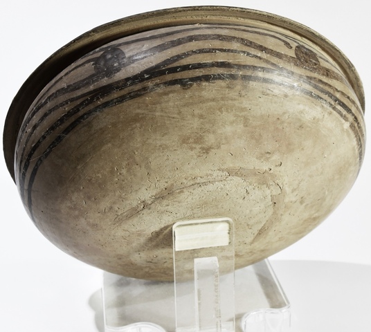 古玩陶瓷有補彩的馬家窯盤真品鑒賞圖