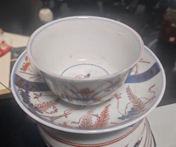 古玩陶瓷青花礬紅描金杯碟真品鑒賞圖