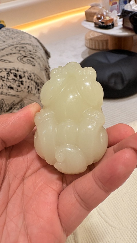 古玩玉器和田玉貔貅雕件真品鑒賞圖