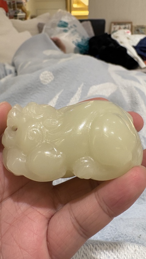 古玩玉器和田玉貔貅雕件真品鑒賞圖