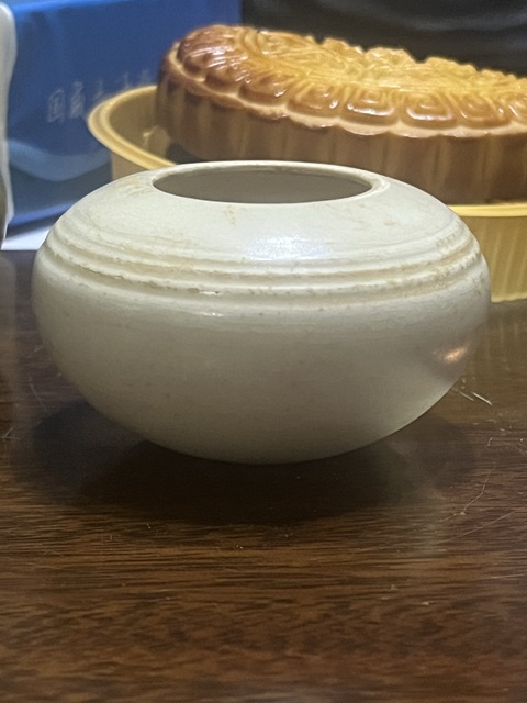 古玩陶瓷青白釉圍棋罐，確認了真品鑒賞圖