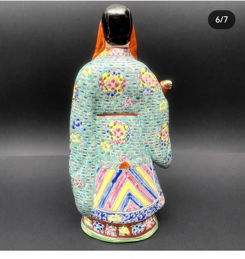 古玩陶瓷粉彩人物塑像真品鑒賞圖