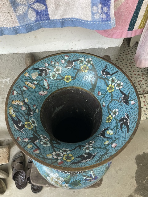 古玩銅器景泰藍瓶真品鑒賞圖