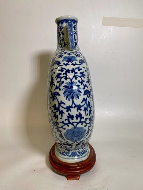 古玩陶瓷青花鳳紋雙耳抱月瓶真品鑒賞圖