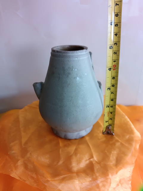 古玩陶瓷館藏級珍品南宋官窯低齡頭青釉執壺拍賣，當前價格99800元