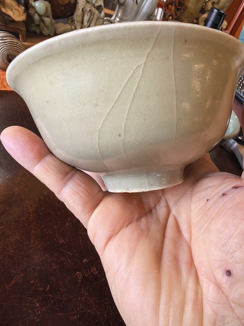 古玩陶瓷龍泉青瓷撇口碗真品鑒賞圖